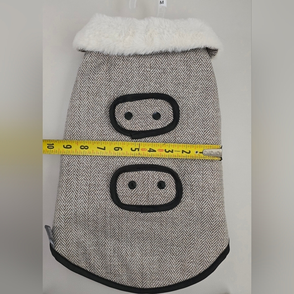 6 Sweater Coat Clothes For MEDIUM  Dog 12/14 Pound Warm Clothing Good CONDITION - Picture 6 of 16